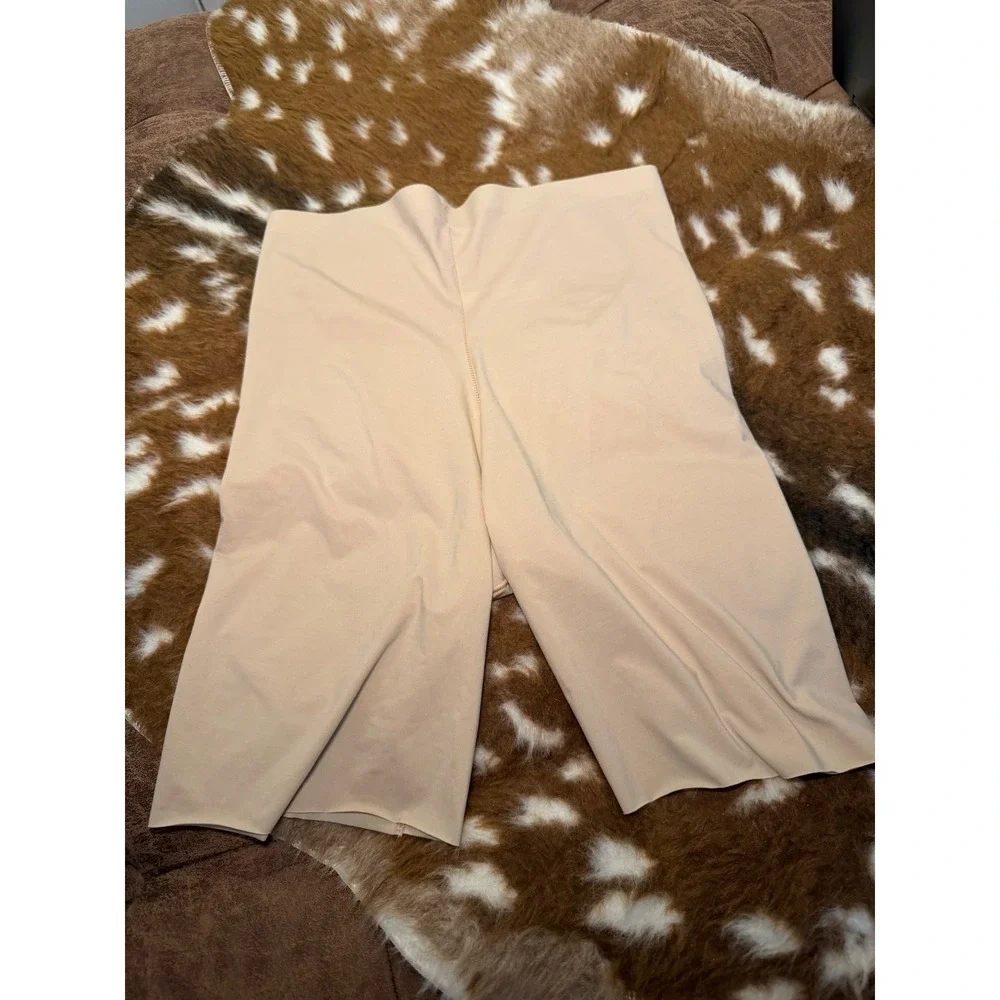 Spanx Thin-stincts High Waisted Mid Thigh Shaping Shorts Beige Nude Women Large